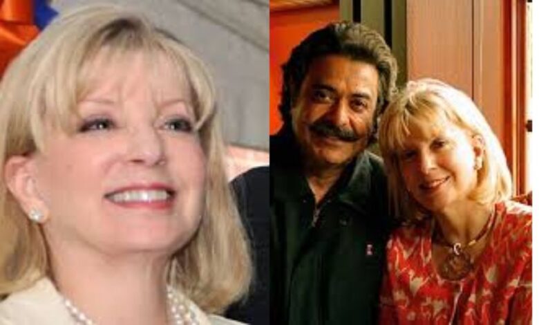 Ann Carlson Khan
